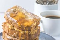 Keto French Toast with Peanut Butter Maple Syrup | Low-Carb Bread Recipes