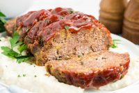 Perfect 1-Pound Meatloaf Recipe for Two: Moist, Flavorful Slice