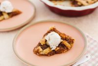 Vegan Miso Caramel Apple Pie Recipe for Cozy Fall Desserts