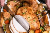 Tender Whole Chicken in a Slow Cooker: Juicy, Simple Recipe