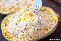 Twice-Baked Spaghetti Squash Mac ’n’ Cheese Casserole