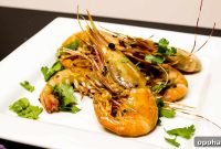 Spicy Chili Garlic King Prawns Recipe for Quick Dinner