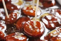 Sweet and Spicy Kielbasa Bites with Honey-Chili Glaze