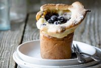 Fluffy Blueberry Popovers: Light, Crispy Breakfast Treat