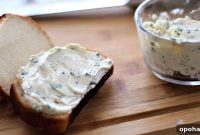 Incredible Chive Butter Spread Recipe for Garlic Bread & Veggies