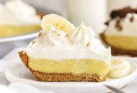 Gluten-Free Banana Cream Pie Recipe — Light, Silky & Delicious