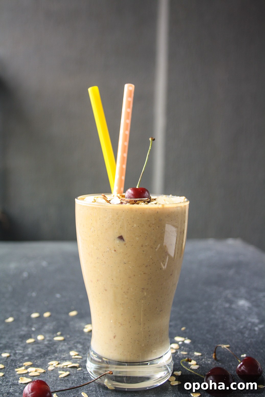 Peach and Oat Smoothie Recipe for Creamy Morning Energy 3 A thick, fruity, filling smoothie with fresh peaches and rolled oats!
