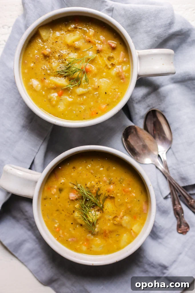 Hearty Split Pea Soup with Ham and Crispy Croutons 2 Split Pea Soup with Ham