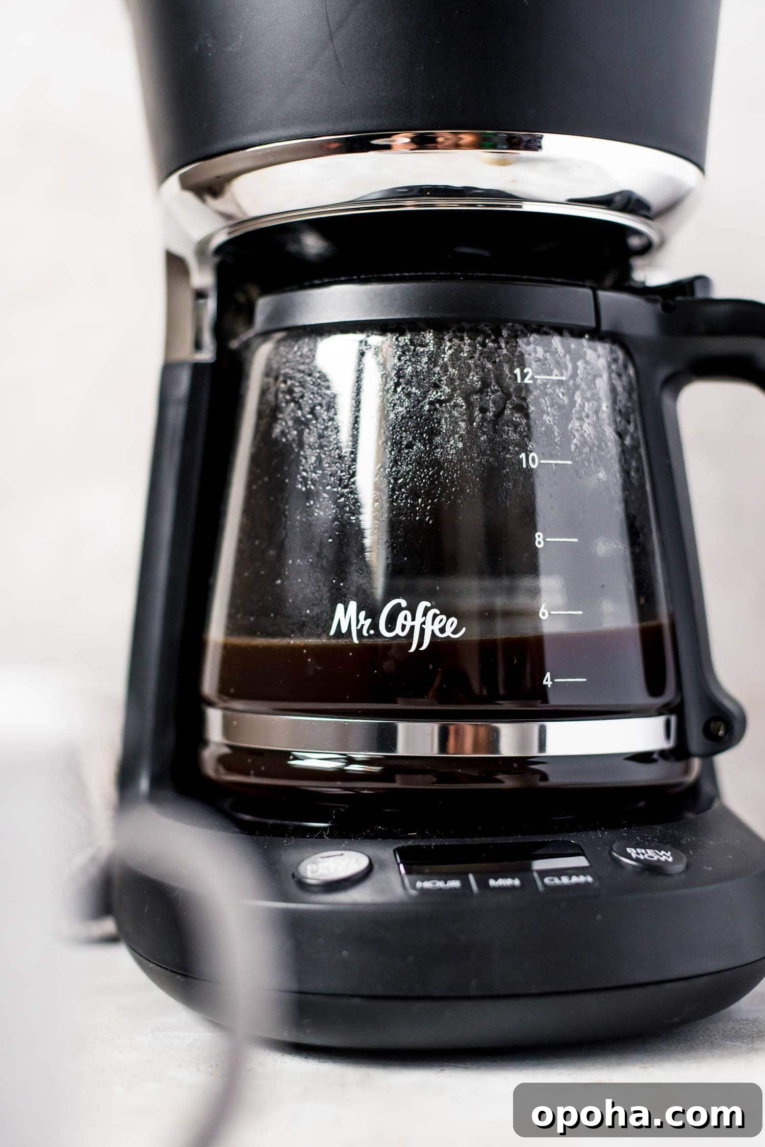 Rich Mocha Coffee Creamer Recipe for Smooth, Chocolatey Mornings 3 close up of mr coffee maker