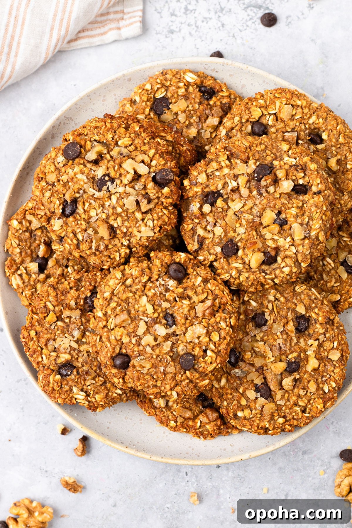 27 Fall Snack Ideas Kids Will Love 10 apple oatmeal cookies