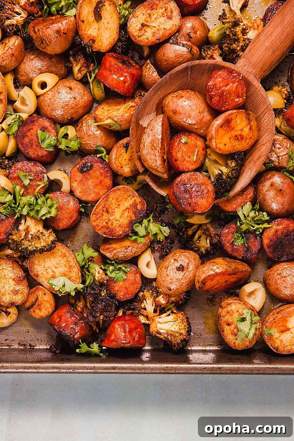 30+ Sheet Pan Dinners for Busy Weeknights: Quick Family Meals 25 Sheet Pan Spanish Style Potatoes with Chorizo (Whole 30)
