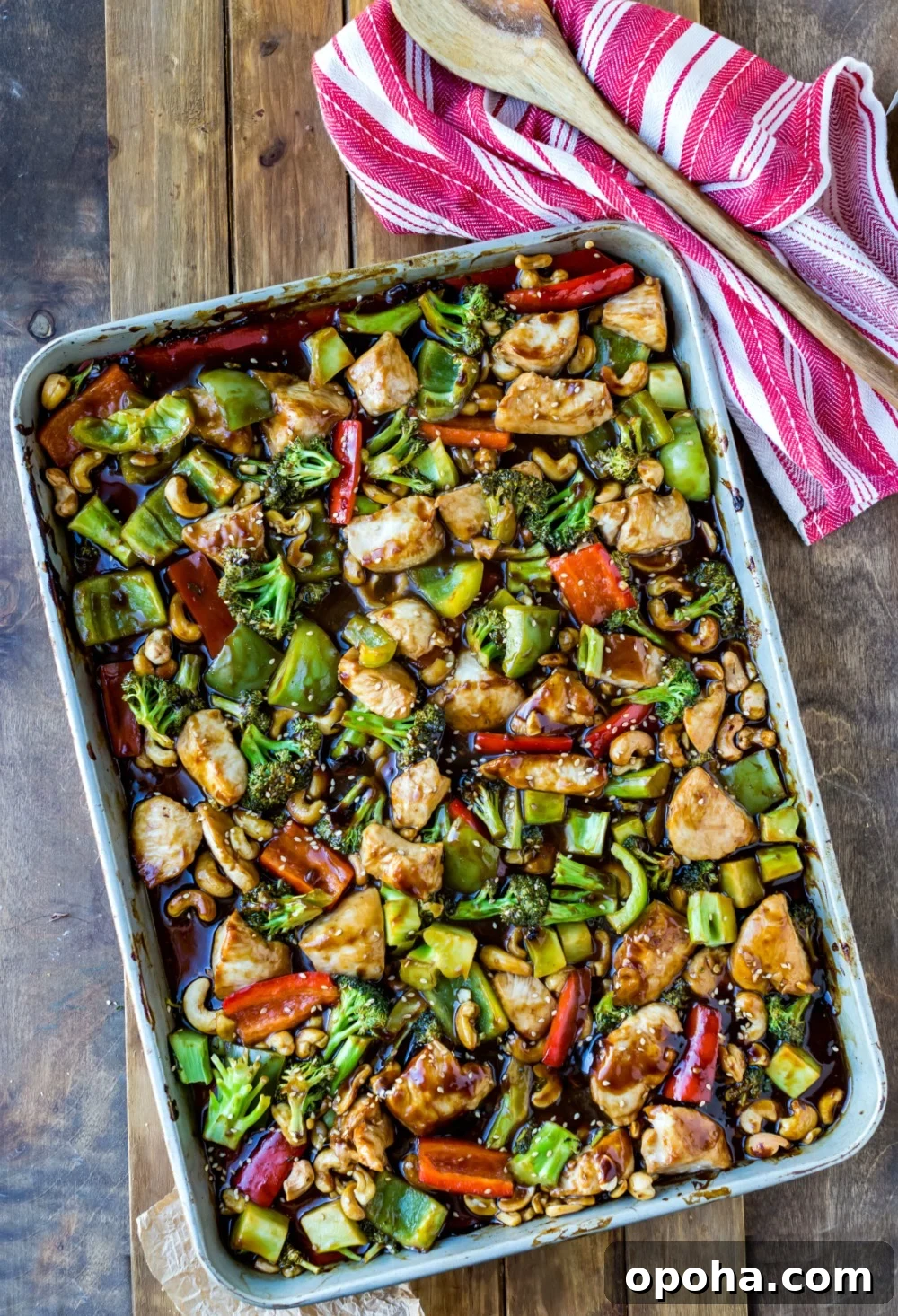 30+ Sheet Pan Dinners for Busy Weeknights: Quick Family Meals 8 Cashew chicken.
