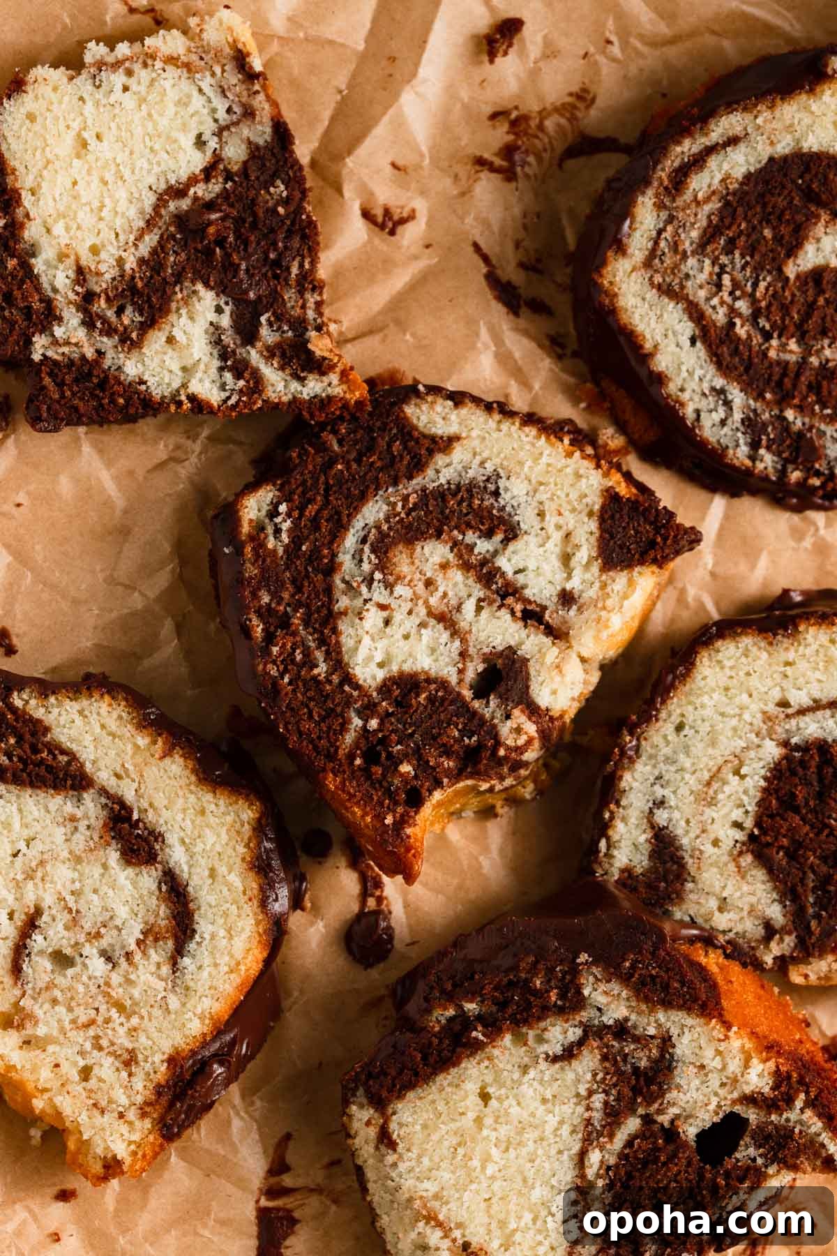 Vanilla and chocolate pound cake slices.