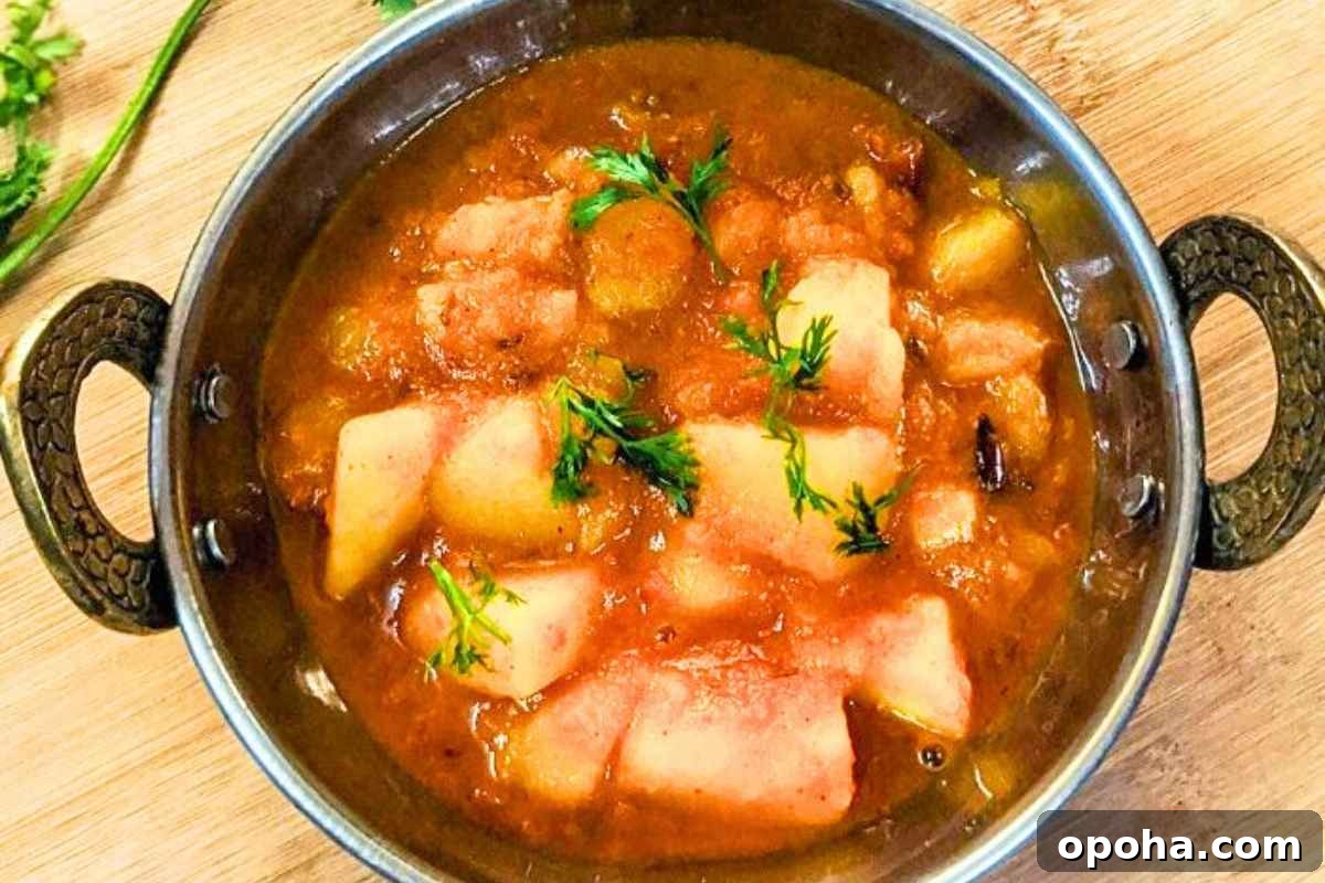 15 Classic Indian Vegetarian Recipes That Always Impress 13 Aloo tamatar