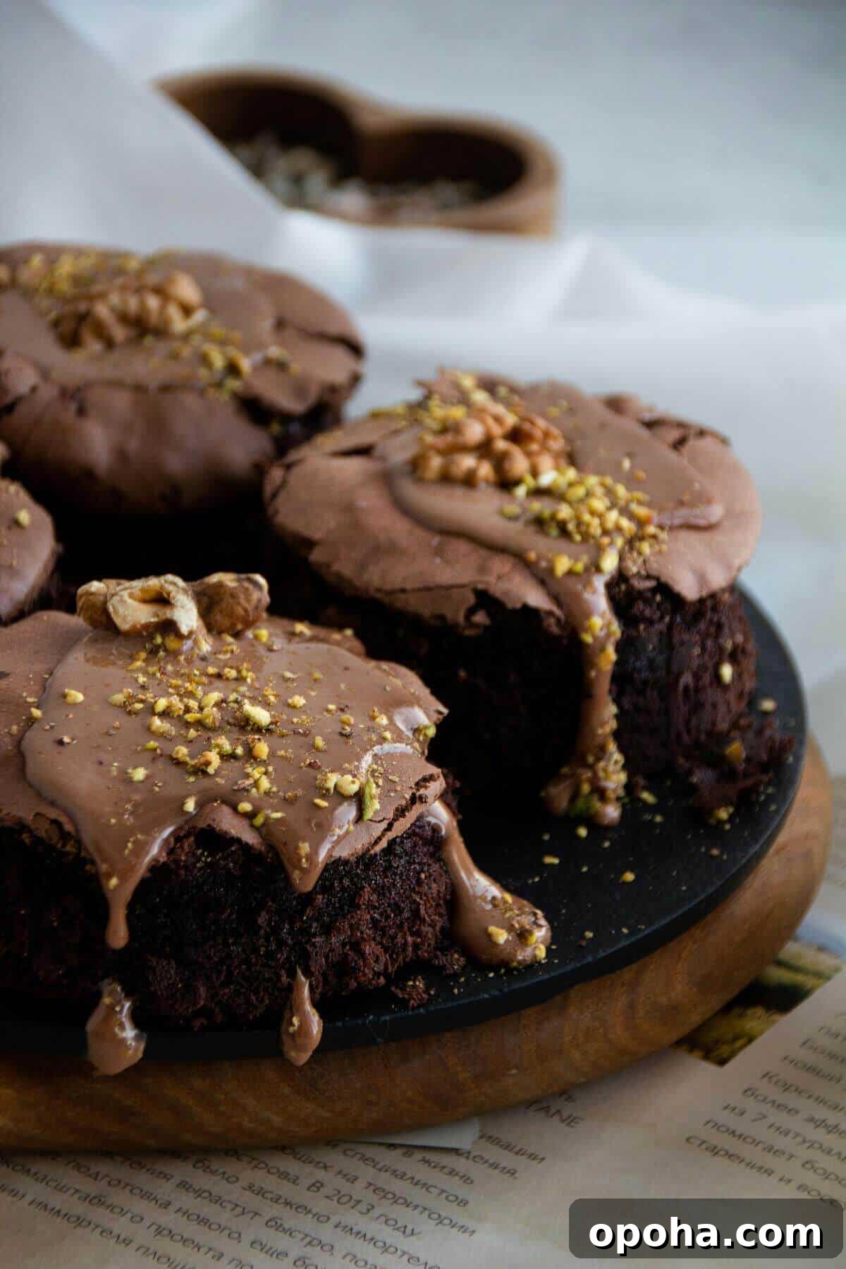 Essential Baking Fixes Every Home Baker Needs to Know 26 Cake frosting melting.