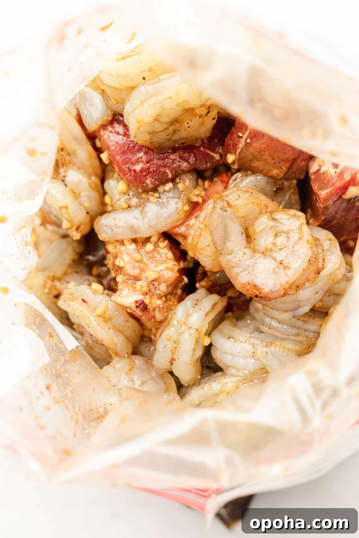 Steak and Shrimp Kabobs on the Grill: Flavorful Summer Recipe 3 Marinating kabobs