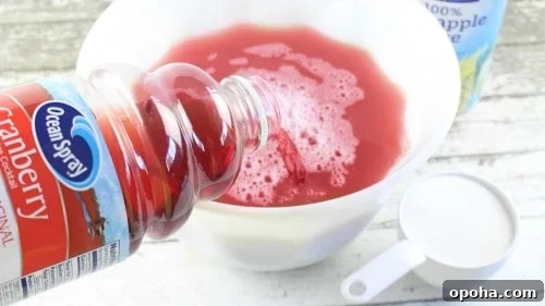 Sparkling Cranberry Wedding Punch — Non-Alcoholic Party Drink 4 Mix together cranberry juice, pineapple juice, and sugar.