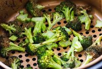 Crispy Air Fryer Roasted Broccoli Recipe