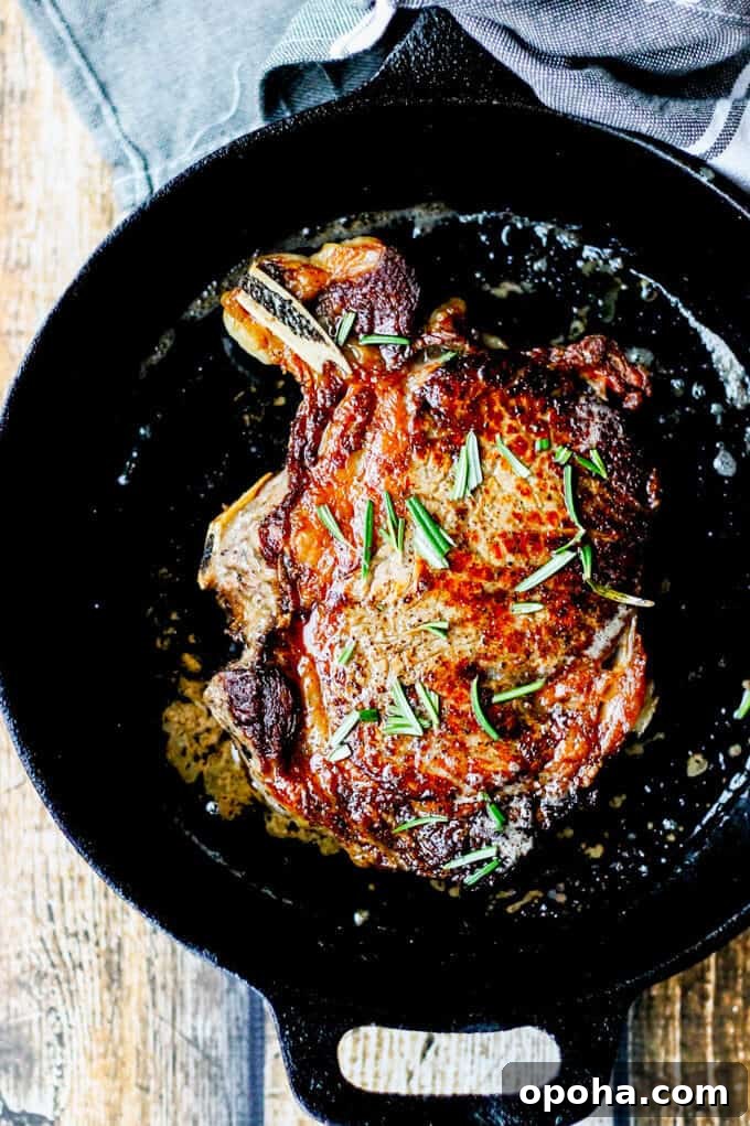 Pan-Seared Ribeye with Cracked Pepper & Mahon Menorca Cheese Sauce