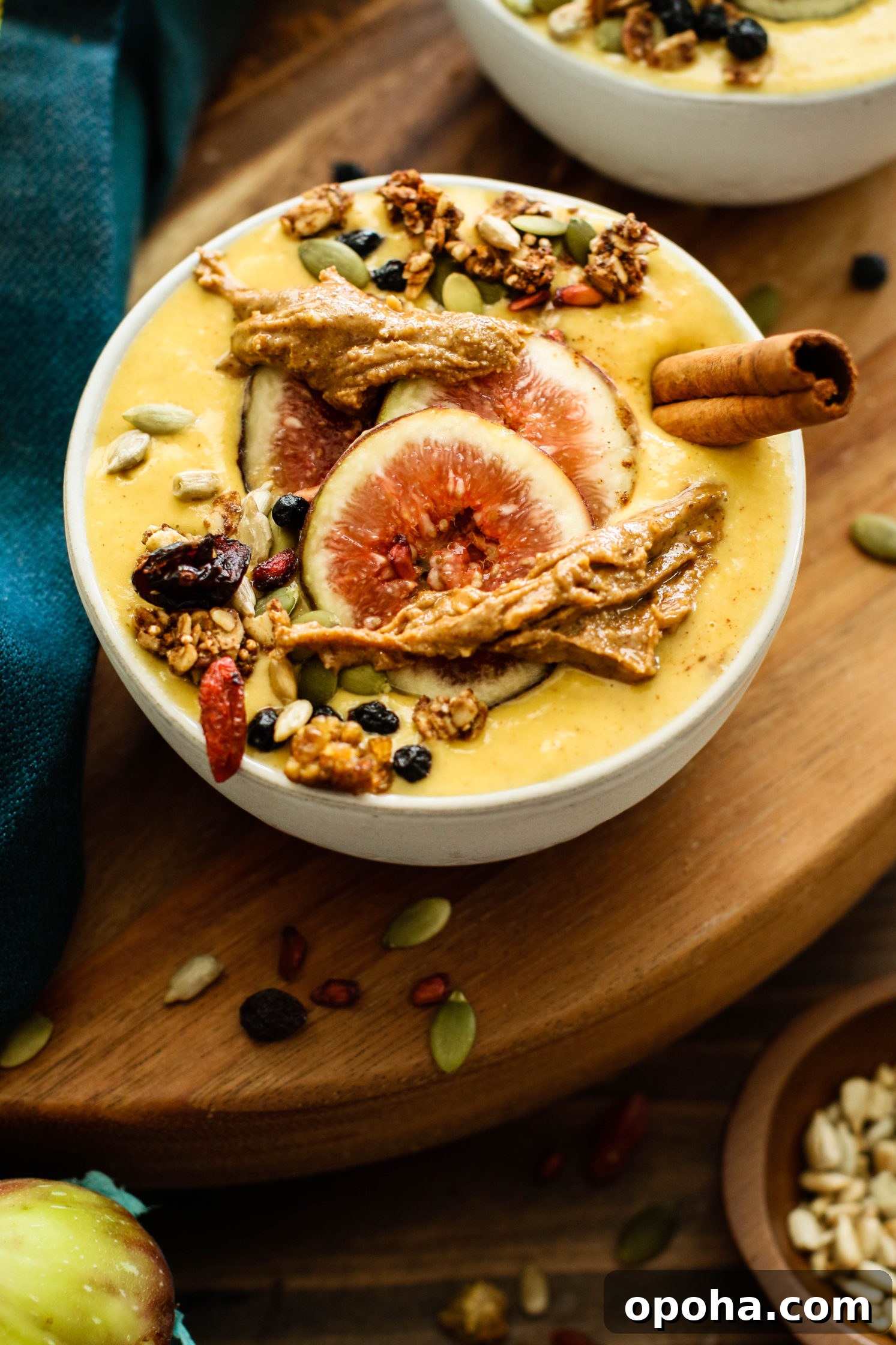 Autumn Winter Squash Mango Smoothie Bowl (Banana-Free)