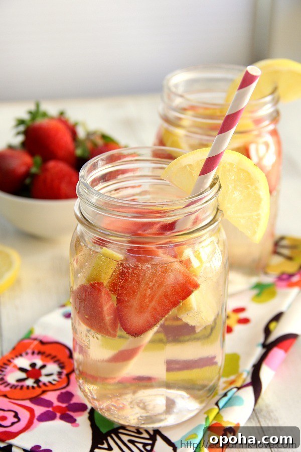 Strawberry Lemonade Sangria Recipe for Summer Parties 7 Strawberry Lemonade Sangria