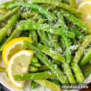 Garlic parmesan green beans on a plate.